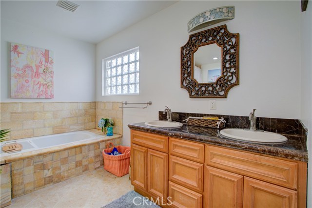 2421 Ruhland Avenue, Redondo Beach, California 90278, 3 Bedrooms Bedrooms, ,2 BathroomsBathrooms,Residential,Sold,Ruhland,WS20222720