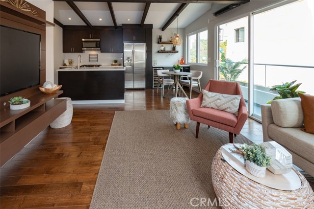 317 Gull Street, Manhattan Beach, California 90266, 3 Bedrooms Bedrooms, ,3 BathroomsBathrooms,Residential,Sold,Gull,SB20171663