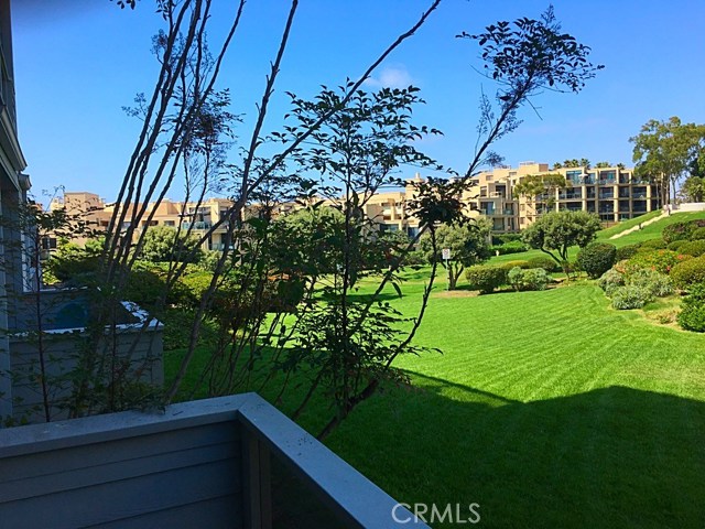 250 The Village, Redondo Beach, California 90277, ,1 BathroomBathrooms,Residential,Sold,The Village,PW17208890