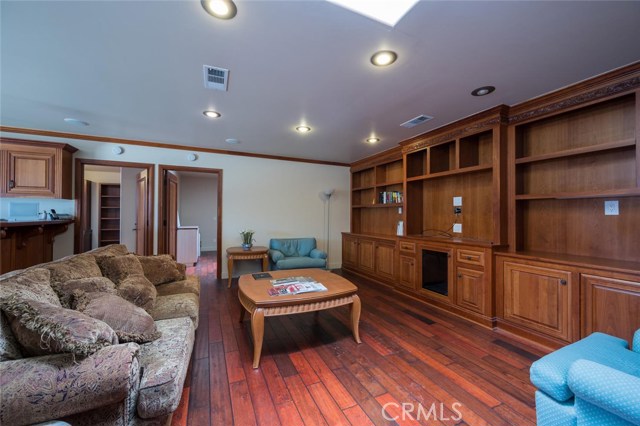 Highland, ,Commercial,For Sale,Highland,PI20164896