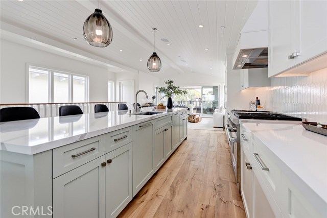 436 27th Street, Manhattan Beach, California 90266, 4 Bedrooms Bedrooms, ,4 BathroomsBathrooms,Residential,Sold,27th,SB19108994