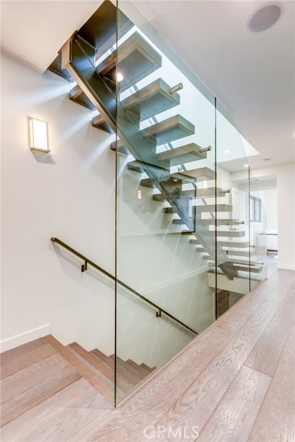 206 Moonstone Street, Manhattan Beach, California 90266, 4 Bedrooms Bedrooms, ,1 BathroomBathrooms,Residential,Sold,Moonstone,SB19150217