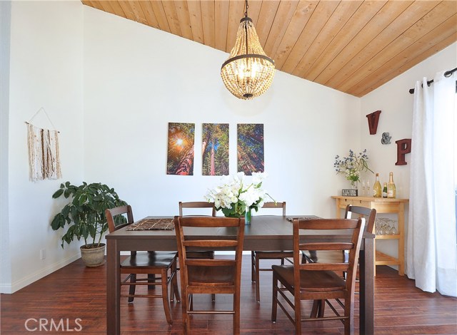 121 Prospect Avenue, Redondo Beach, California 90277, 2 Bedrooms Bedrooms, ,2 BathroomsBathrooms,Residential,Sold,Prospect,SB18229456