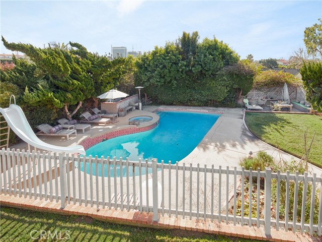 4 Bed Home for Sale in El Segundo, California