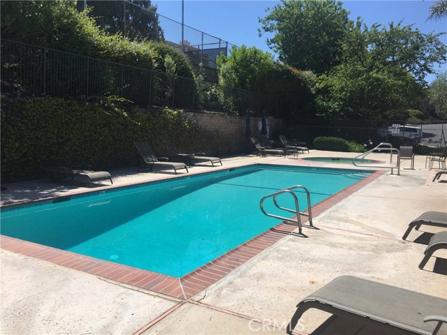 65 Cresta Verde Drive, Rolling Hills Estates, California 90274, 2 Bedrooms Bedrooms, ,1 BathroomBathrooms,Residential,Sold,Cresta Verde,PV20103342