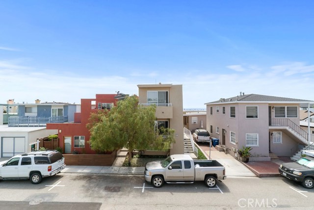 708 Loma Drive, Hermosa Beach, California 90254, ,Residential Income,Sold,Loma,SB18168517