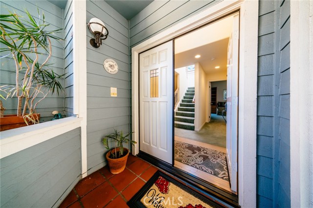 714 Broadway, Redondo Beach, California 90277, 3 Bedrooms Bedrooms, ,2 BathroomsBathrooms,Residential,Sold,Broadway,SB17079319