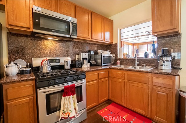 3 Bed Home for Sale in Compton, California