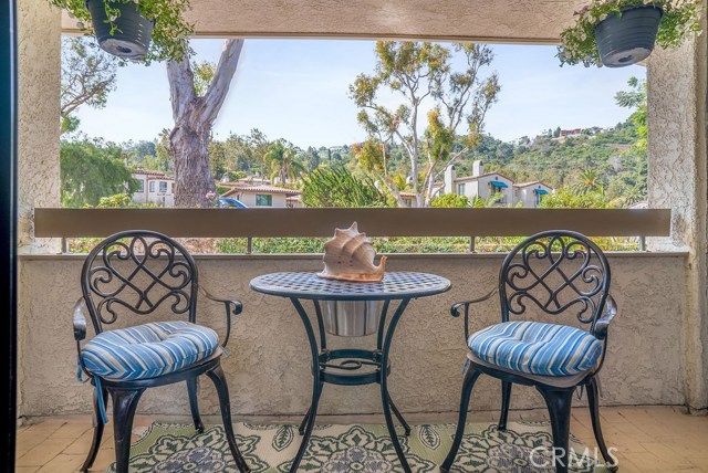 2545 Via Campesina, Palos Verdes Estates, California 90274, 2 Bedrooms Bedrooms, ,2 BathroomsBathrooms,Residential,Sold,Via Campesina,SB19209766