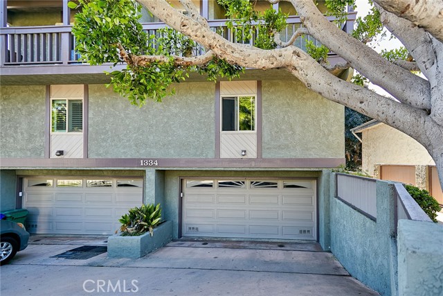 1334 12th Street, Manhattan Beach, California 90266, 2 Bedrooms Bedrooms, ,2 BathroomsBathrooms,Residential,Sold,12th,SB21023330