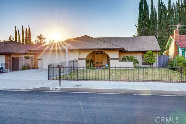 Photo of 7639 Faust Avenue, West Hills, CA 91304