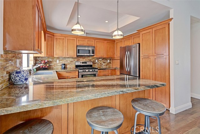 230 Guadalupe Avenue, Redondo Beach, California 90277, 2 Bedrooms Bedrooms, ,1 BathroomBathrooms,Residential,Sold,Guadalupe,SB17248817