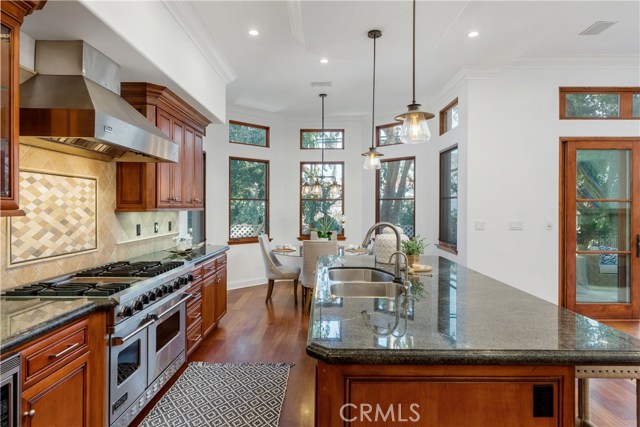 2312 Poinsettia Avenue, Manhattan Beach, California 90266, 5 Bedrooms Bedrooms, ,5 BathroomsBathrooms,Residential,Sold,Poinsettia,SB20236689