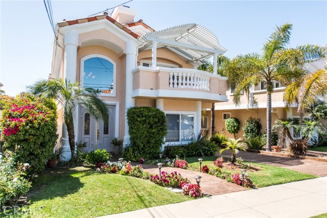 119 Juanita Avenue, Redondo Beach, California 90277, 3 Bedrooms Bedrooms, ,2 BathroomsBathrooms,Residential,Sold,Juanita,PV17089411