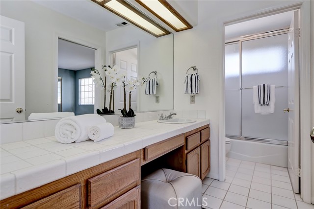 Upstairs Bathroom #2