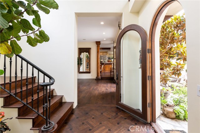 720 33rd Street, Manhattan Beach, California 90266, 5 Bedrooms Bedrooms, ,3 BathroomsBathrooms,Residential,Sold,33rd,SB19184166