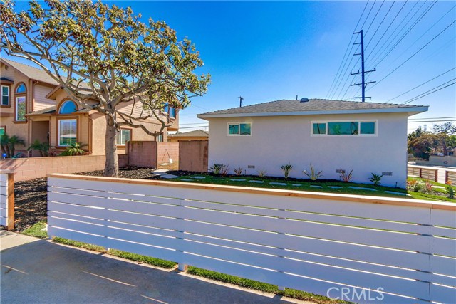 610 Inglewood Avenue, Redondo Beach, California 90278, 3 Bedrooms Bedrooms, ,1 BathroomBathrooms,Residential,Sold,Inglewood,PW18037577