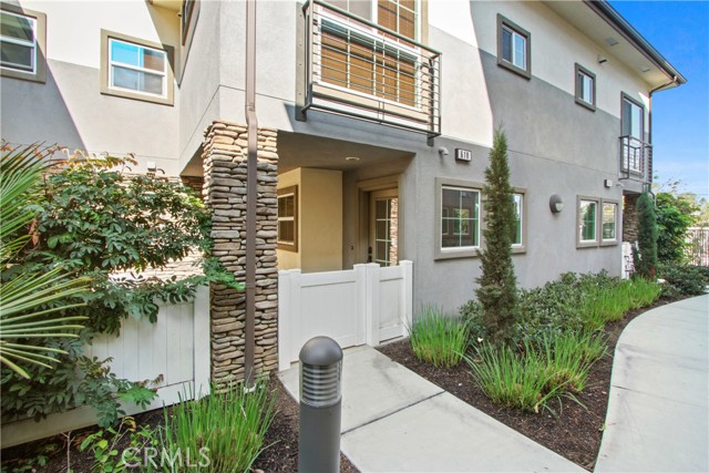 Detail Gallery Image 1 of 1 For 618 Seabright Cir, Costa Mesa,  CA 92627 - 2 Beds | 2/1 Baths