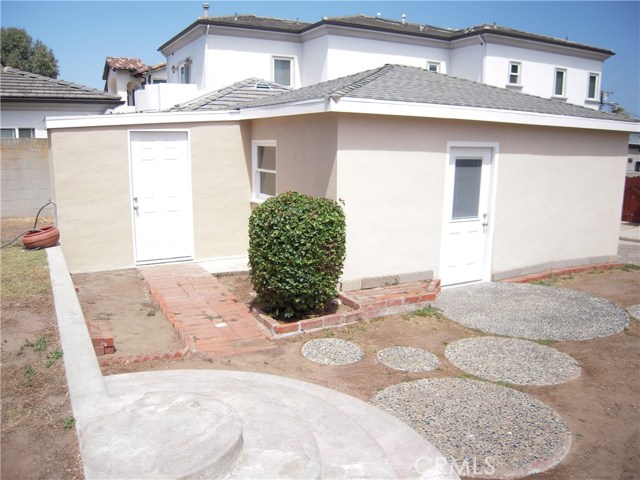 1062 Avenue C, Redondo Beach, California 90277, 2 Bedrooms Bedrooms, ,1 BathroomBathrooms,Residential,Sold,Avenue C,SB20138580