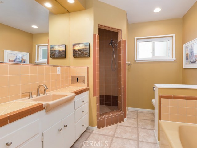 29403 Enrose Avenue, Rancho Palos Verdes, California 90275, 3 Bedrooms Bedrooms, ,2 BathroomsBathrooms,Residential,Sold,Enrose,PV20103202