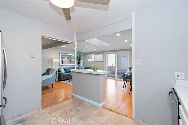 2607 183rd Street, Redondo Beach, California 90278, 3 Bedrooms Bedrooms, ,1 BathroomBathrooms,Residential,Sold,183rd,SB20233628