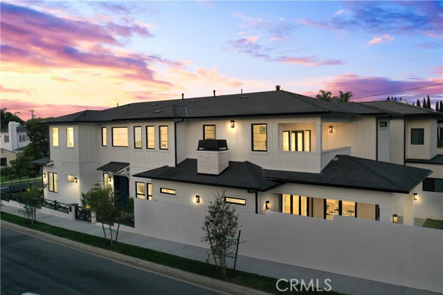 1712 Meadows Avenue, Manhattan Beach, California 90266, 5 Bedrooms Bedrooms, ,2 BathroomsBathrooms,Residential,Sold,Meadows,SB20199095