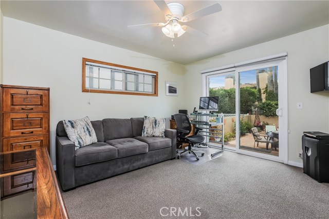 575 27th Street, Manhattan Beach, California 90266, 3 Bedrooms Bedrooms, ,2 BathroomsBathrooms,Residential,Sold,27th,SB20184476