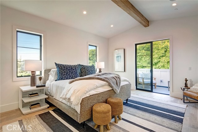 3604 Walnut Avenue, Manhattan Beach, California 90266, 5 Bedrooms Bedrooms, ,2 BathroomsBathrooms,Residential,Sold,Walnut,SB19038586