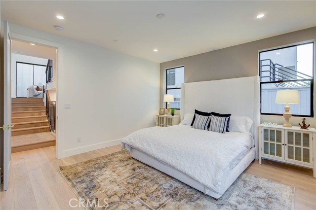 602 Irena Avenue, Redondo Beach, California 90277, 4 Bedrooms Bedrooms, ,4 BathroomsBathrooms,Residential,Sold,Irena,PV19131744