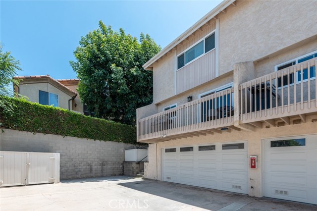 108 Irena Avenue, Redondo Beach, California 90277, 2 Bedrooms Bedrooms, ,1 BathroomBathrooms,Residential,Sold,Irena,SB21158084