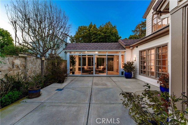 8 Hillcrest Meadows, Rolling Hills Estates, California 90274, 3 Bedrooms Bedrooms, ,3 BathroomsBathrooms,Residential,Sold,Hillcrest Meadows,CV19048842