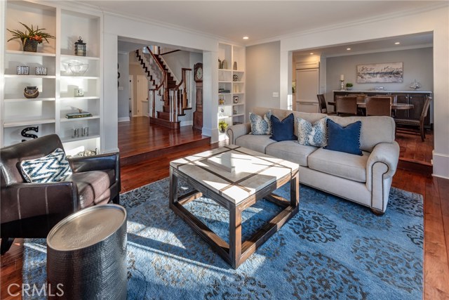 3012 Poinsettia Avenue, Manhattan Beach, California 90266, 4 Bedrooms Bedrooms, ,2 BathroomsBathrooms,Residential,Sold,Poinsettia,SB20042447