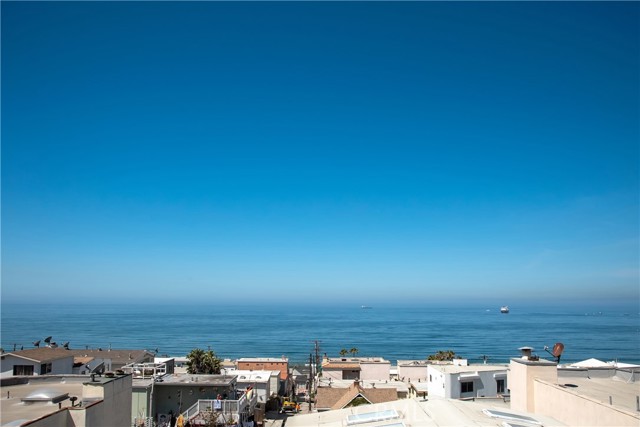 315 Gull Street, Manhattan Beach, California 90266, 4 Bedrooms Bedrooms, ,3 BathroomsBathrooms,Residential,Sold,Gull,SB21098673