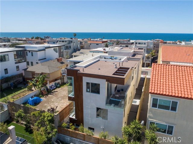 830 Loma Drive, Hermosa Beach, California 90254, 3 Bedrooms Bedrooms, ,2 BathroomsBathrooms,Residential,Sold,Loma,PV18054858