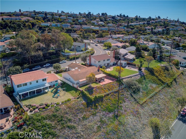 28523 Hazelridge Drive, Rancho Palos Verdes, California 90275, 4 Bedrooms Bedrooms, ,3 BathroomsBathrooms,Residential,Sold,Hazelridge,SB21079367