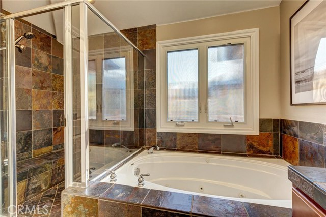 2202 Plant Avenue, Redondo Beach, California 90278, 4 Bedrooms Bedrooms, ,2 BathroomsBathrooms,Residential,Sold,Plant,SB19057901