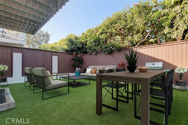Private and secluded backyard (vitual staging)