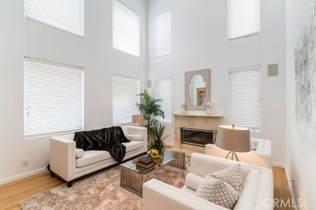 700 36th Street, Manhattan Beach, California 90266, 4 Bedrooms Bedrooms, ,3 BathroomsBathrooms,Residential,Sold,36th,SB19004820