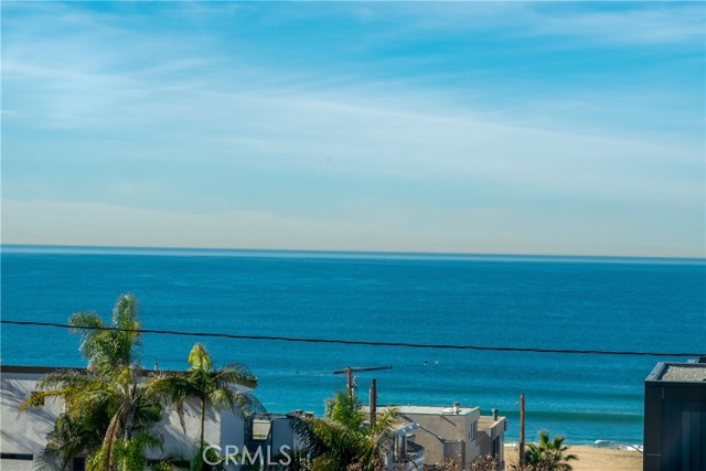 221 1st Street, Manhattan Beach, California 90266, 3 Bedrooms Bedrooms, ,3 BathroomsBathrooms,Residential,Sold,1st,SB19034815