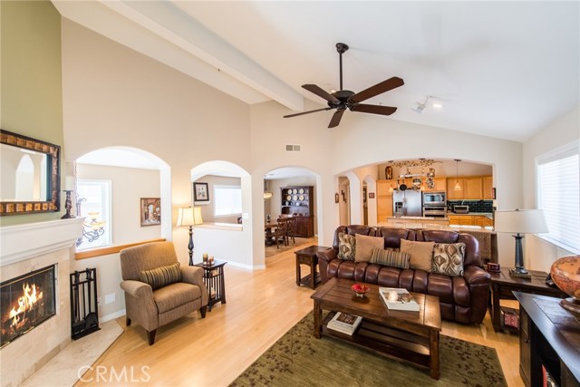 119 Juanita Avenue, Redondo Beach, California 90277, 3 Bedrooms Bedrooms, ,2 BathroomsBathrooms,Residential,Sold,Juanita,PV17089411