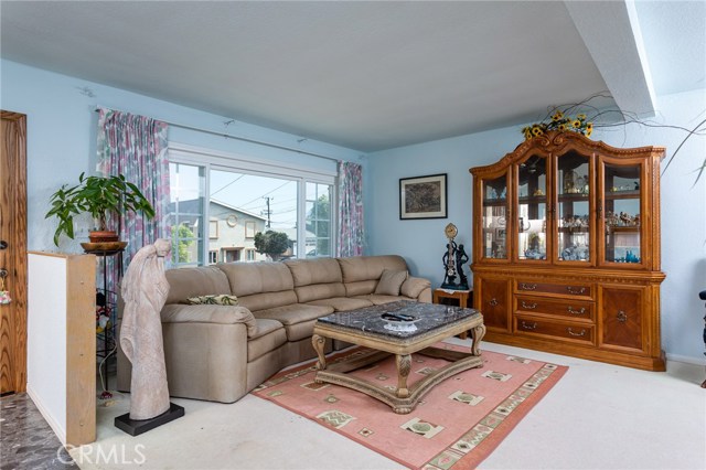  Income Home for Sale in El Segundo, California