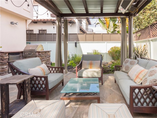 1808 Elm Avenue, Manhattan Beach, California 90266, 5 Bedrooms Bedrooms, ,3 BathroomsBathrooms,Residential,Sold,Elm,SB20235001