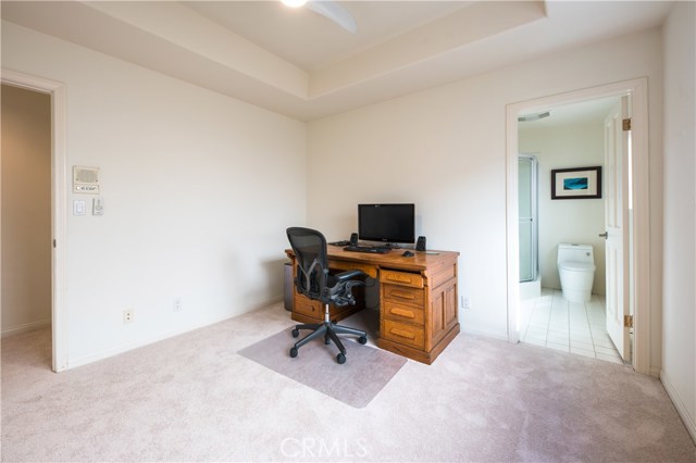 1021 Avenue D, Redondo Beach, California 90277, 4 Bedrooms Bedrooms, ,2 BathroomsBathrooms,Residential,Sold,Avenue D,SB21005310