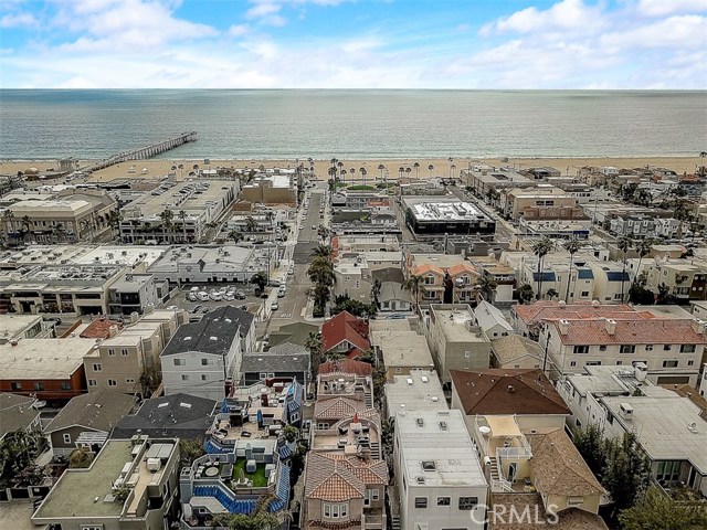 1401 Manhattan Avenue, Hermosa Beach, California 90254, 4 Bedrooms Bedrooms, ,3 BathroomsBathrooms,Residential,Sold,Manhattan,SB19160041