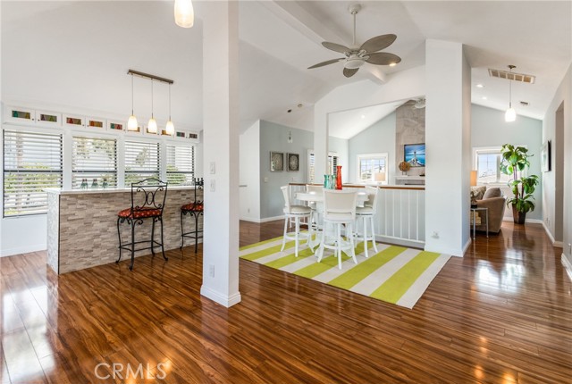 2216 Manhattan Beach Boulevard, Redondo Beach, California 90278, 3 Bedrooms Bedrooms, ,3 BathroomsBathrooms,Residential,Sold,Manhattan Beach,SB21089939