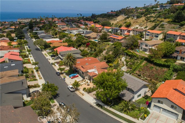 30344 Via Rivera, Rancho Palos Verdes, California 90275, 5 Bedrooms Bedrooms, ,2 BathroomsBathrooms,Residential,Sold,Via Rivera,PV17110646