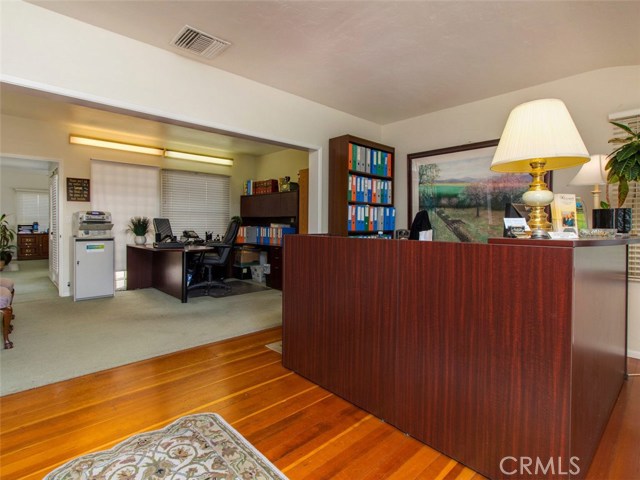 315 N Vine Street