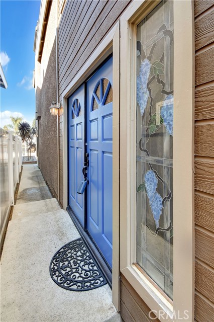 1128 20th Place, Hermosa Beach, California 90254, 3 Bedrooms Bedrooms, ,2 BathroomsBathrooms,Residential,Sold,20th,SB20231384