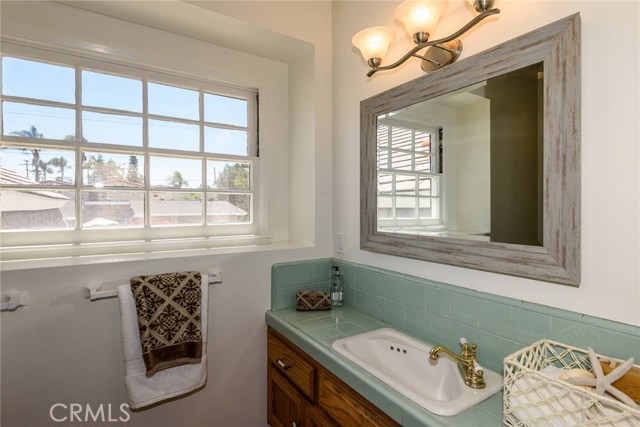 2105 Redondela Drive, Rancho Palos Verdes, California 90275, 5 Bedrooms Bedrooms, ,1 BathroomBathrooms,Residential,Sold,Redondela,PV18078126