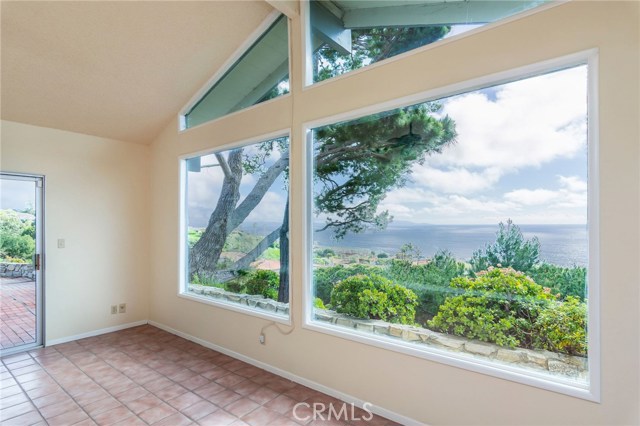 30229 Via Victoria, Rancho Palos Verdes, California 90275, 3 Bedrooms Bedrooms, ,2 BathroomsBathrooms,Residential,Sold,Via Victoria,PV19066034